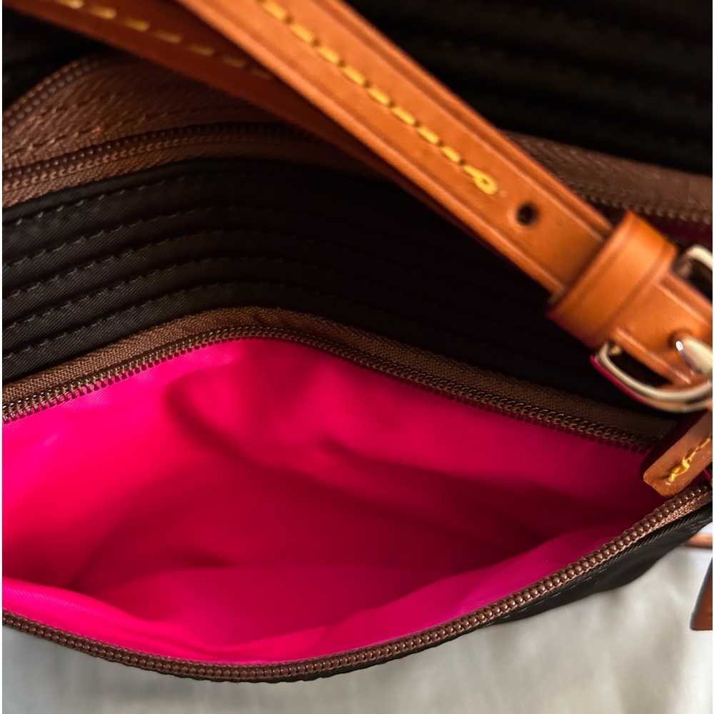 Dooney & Bourke | Triple Zip Nylon Crossbody | Black & Brown - Picture 5 of 6